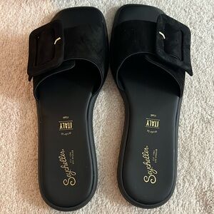 Seychelles Black Suede slides. New with box